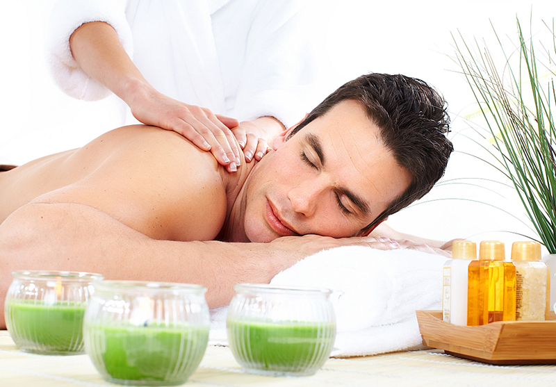 Esential Oils Massage, Essential oils for massage therapy.